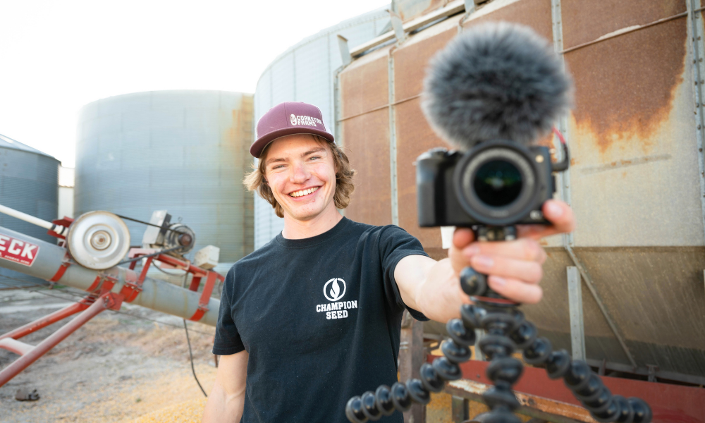 Young Farmer uses YouTube to Share Agriculture